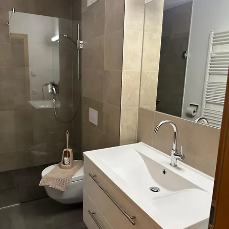 公寓 Luxury Tauern Walchen Kaprun 2 *